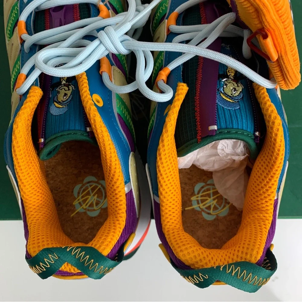 Adidas Superturf Adventure x Sean Wotherspoon Disney Jiminy Cricket SIZE 10 NEW - Picture 6 of 9